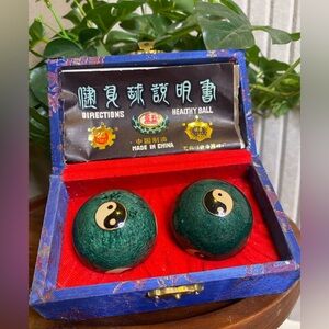 Vintage Gu Cheng Chinese Musical Baoding Balls Silk Box Meditation Ying Yang